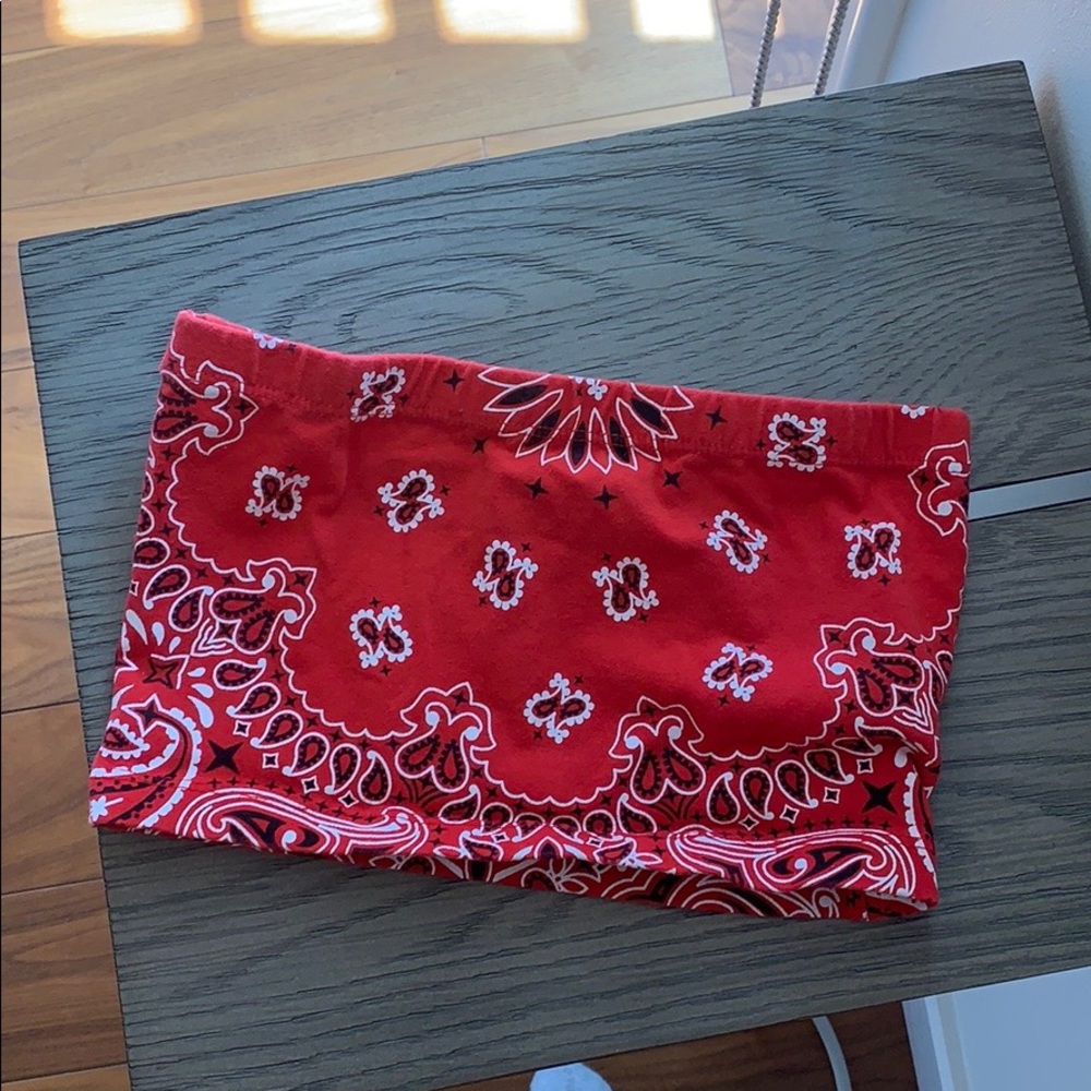 Red Bandanna Bandeau/Crop Top ❗️❗️